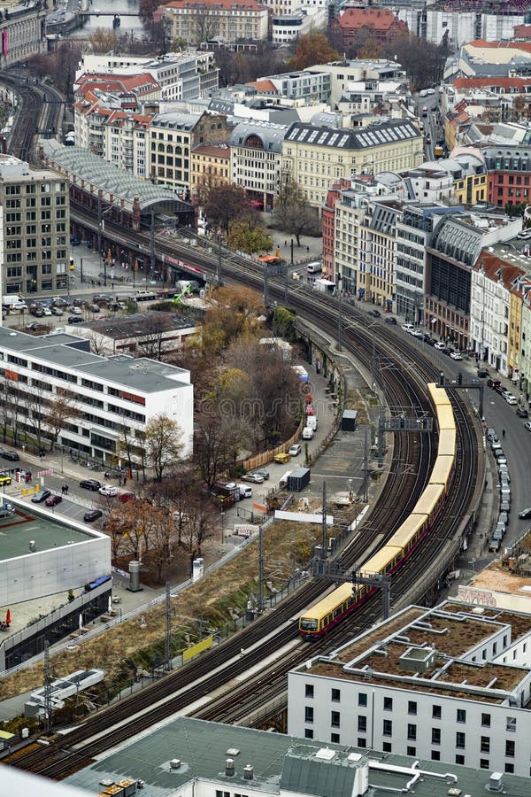 在马德里上色住宅横渡块的处所和街道